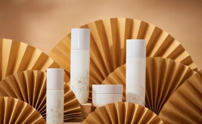 New cosmetic packaging